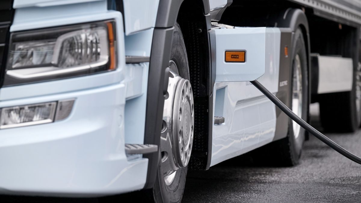 Nová baterie pro elektrická nákladní auta slibuje výdrž půldruhého milionu kilometrů